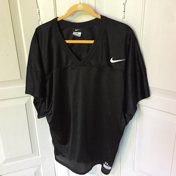 Nike Shirts Mens Nike Football Shirt Xl Poshmark